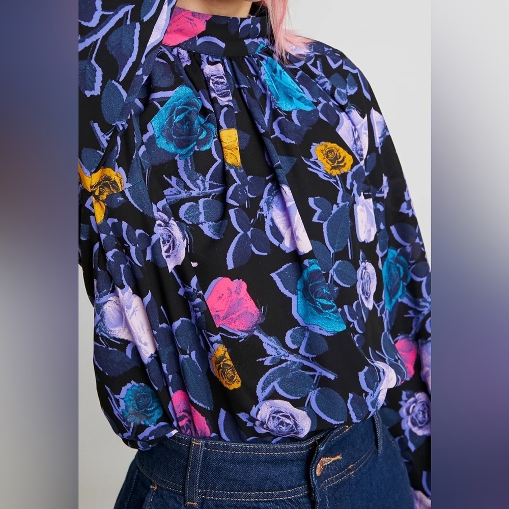 NWT Monki Womens Colorful Floral Rose Print Puff Sleeve Silly Blouse Size Small - Picture 3 of 16